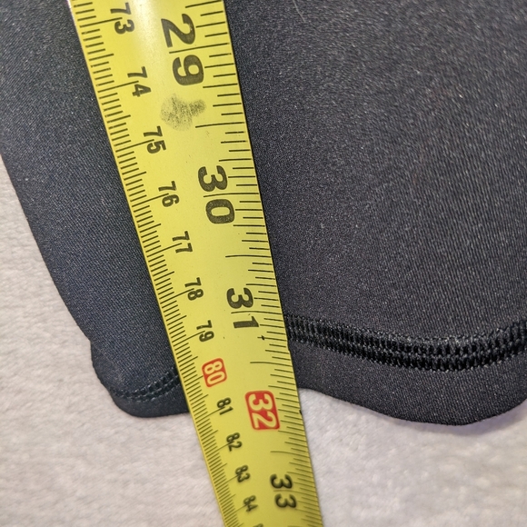 Athleta Black Leggings Salutation Stash Pocket 11 XL 7/8 Length - Picture 9 of 9